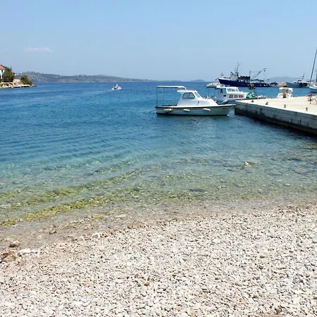 Apartment Apartments By The Sea Sali, Dugi Otok - 890
