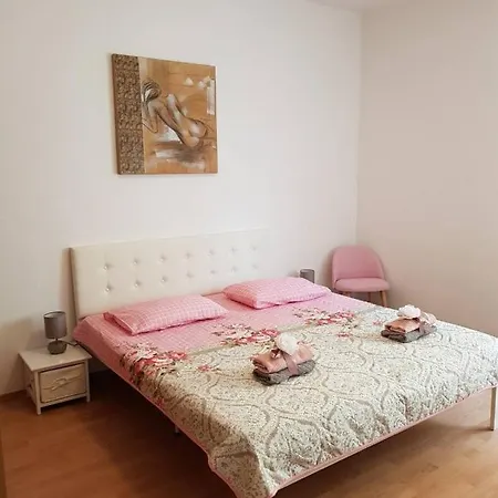Apartment Apartments By The Sea Sali, Dugi Otok - 890 *