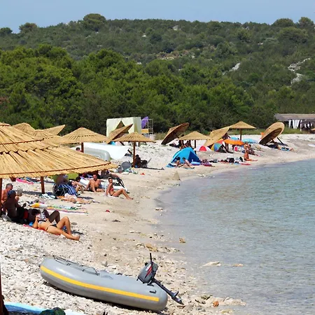 Apartment Apartments By The Sea Sali, Dugi Otok - 890