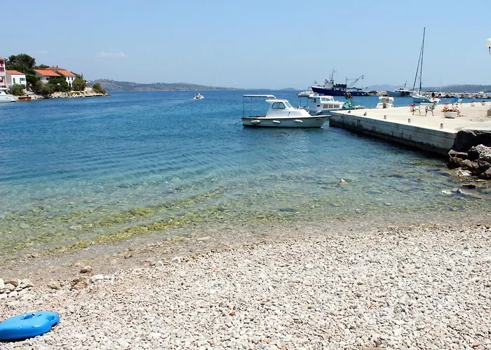 Апартаменты By The Sea Sali, Dugi Otok - 890